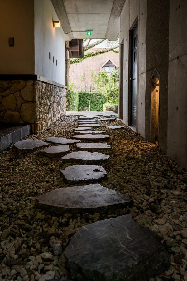 House-Uma Kensyukan -SEVEN Hotels&Resorts- Onna Bagian luar foto